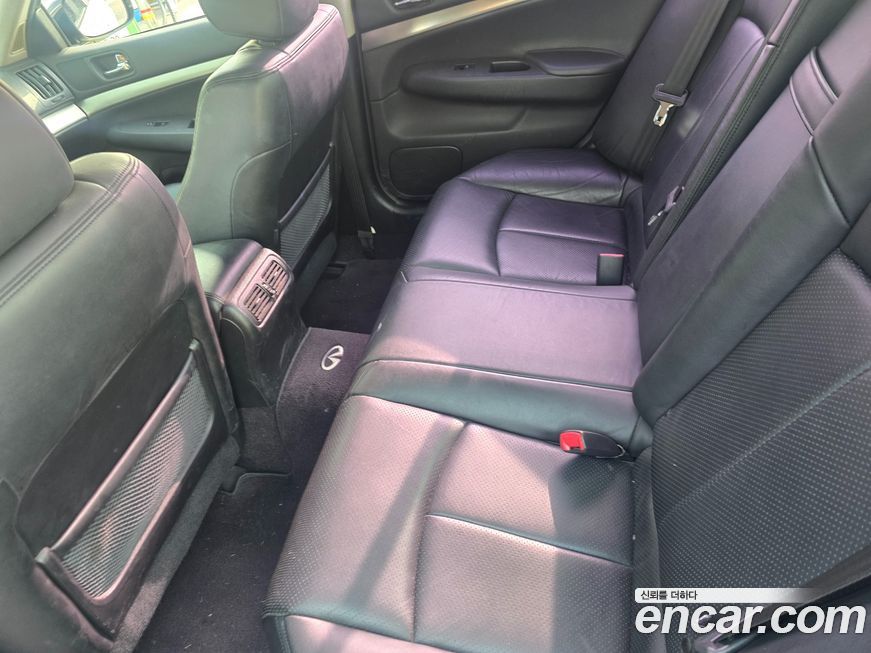 Infiniti G 2010