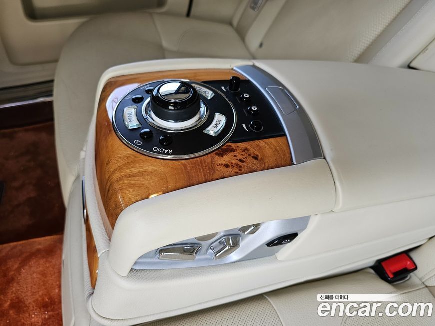 Rolls-Royce Ghost 2013