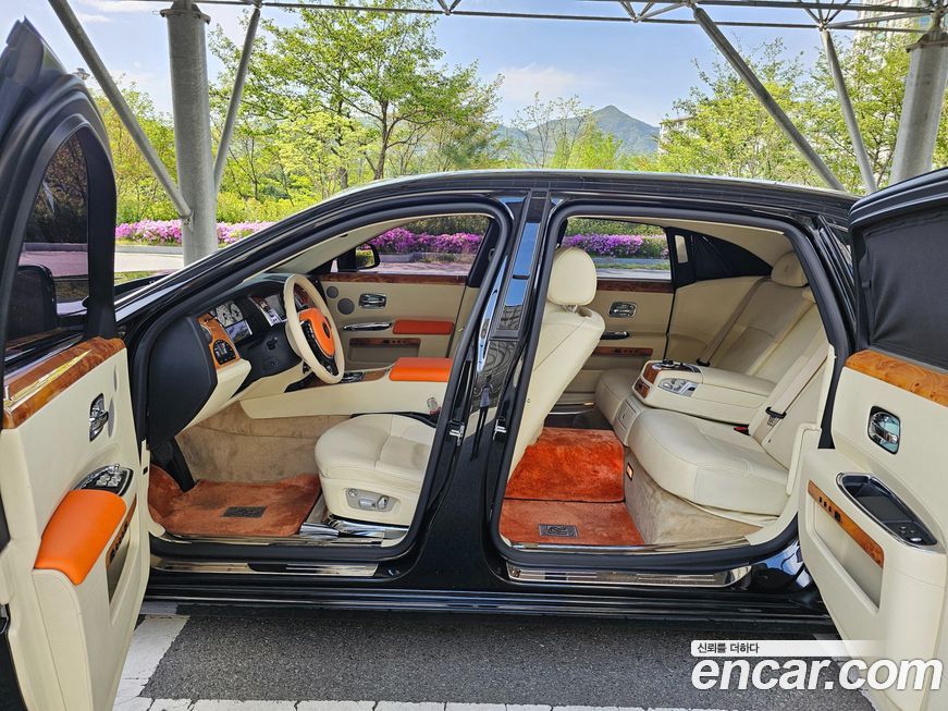 Rolls-Royce Ghost 2013