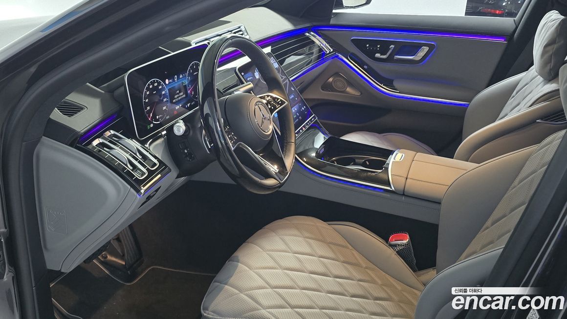 Mercedes-Benz S-Class 2025