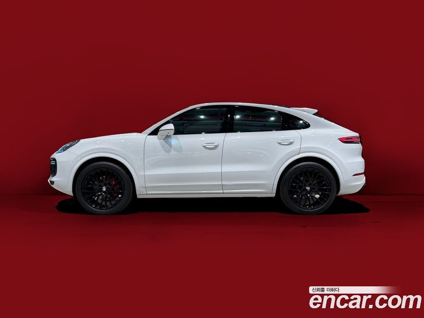 Porsche Cayenne 2021