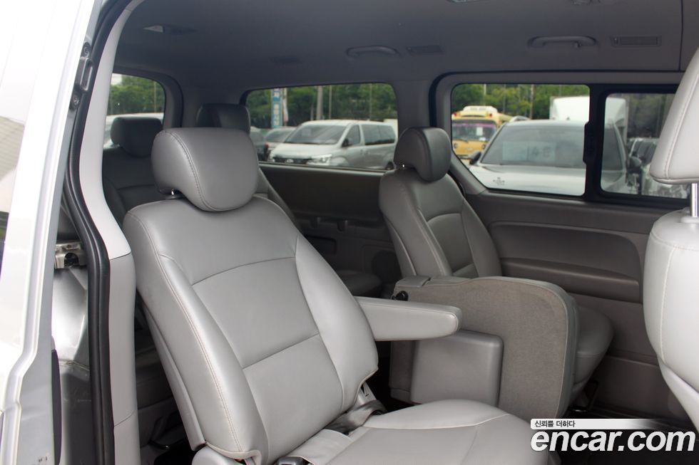 Hyundai Starex 2015