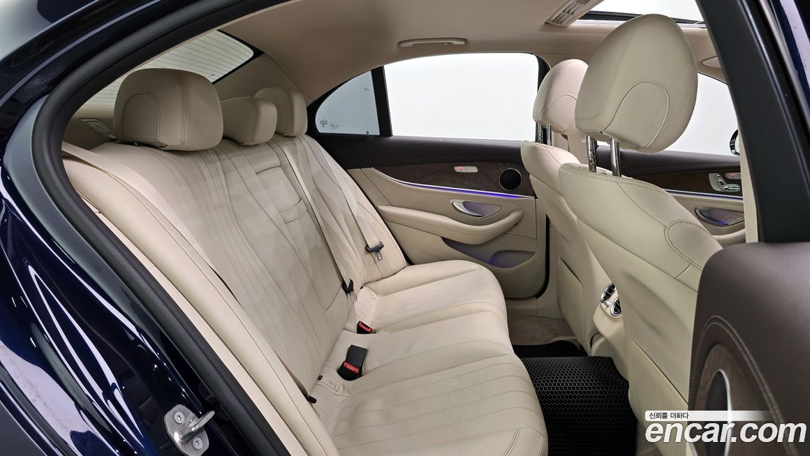 Mercedes-Benz E-Class 2017