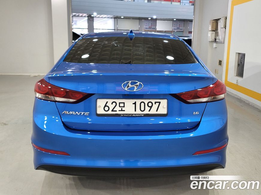 Hyundai AVANTE 2018