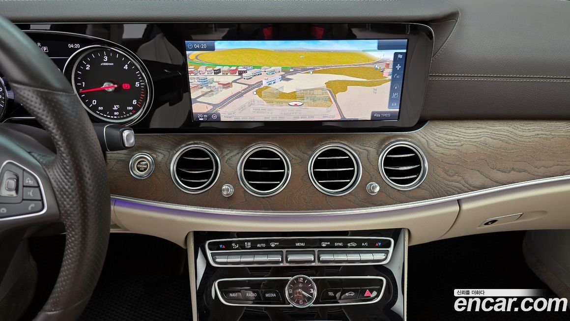 Mercedes-Benz E-Class 2017