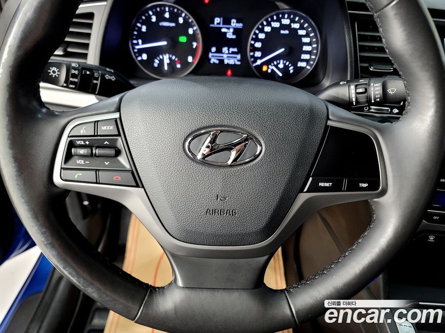 Hyundai AVANTE 2018