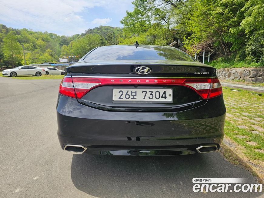 Hyundai Grandeur 2016