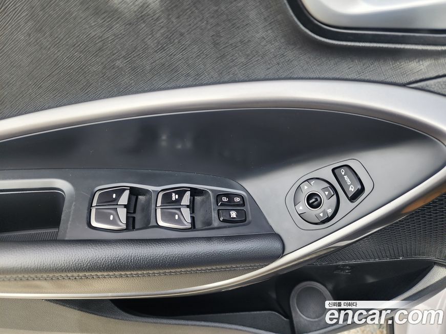 Hyundai Santafe 2016