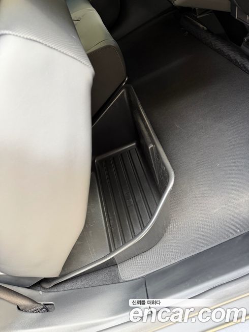 Tesla Cybertruck 2025