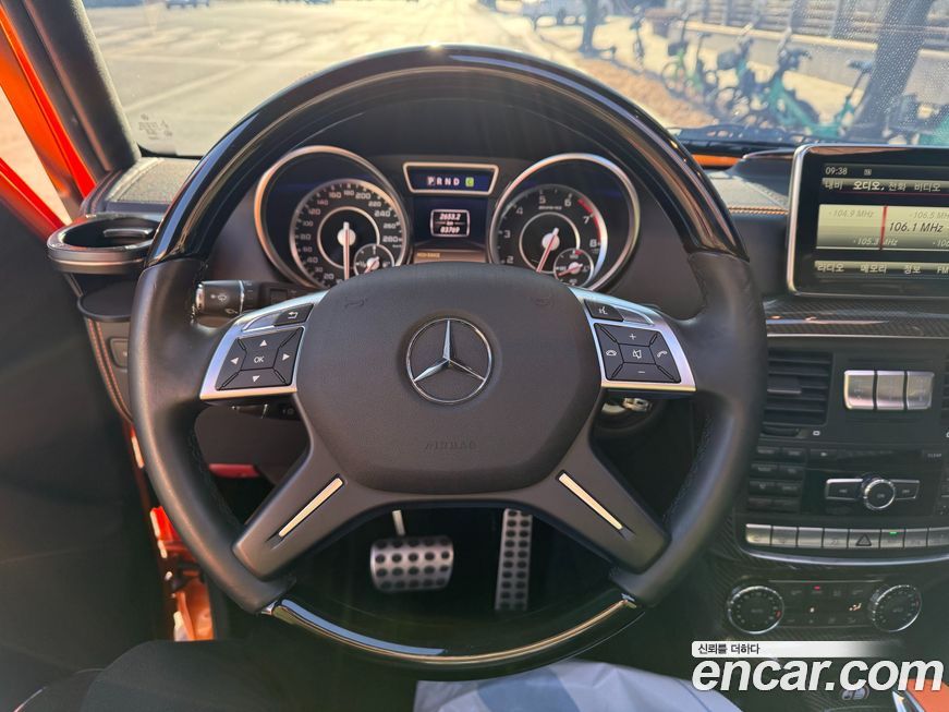 Mercedes-Benz G-Class 2015