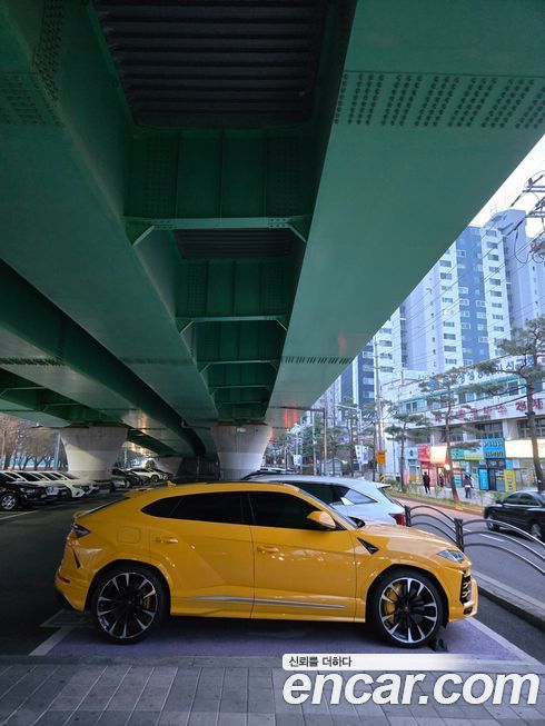 Lamborghini Urus 2019