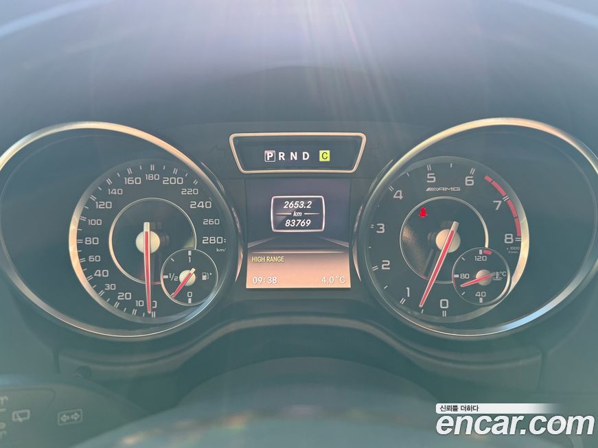 Mercedes-Benz G-Class 2015