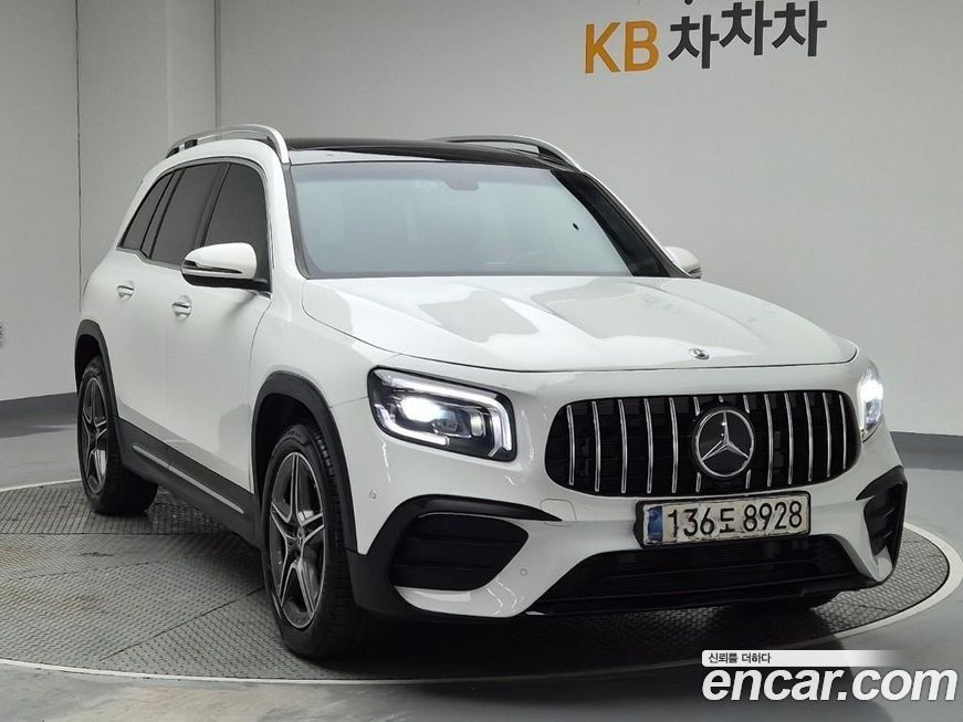 Mercedes-Benz GLB-Class 2020