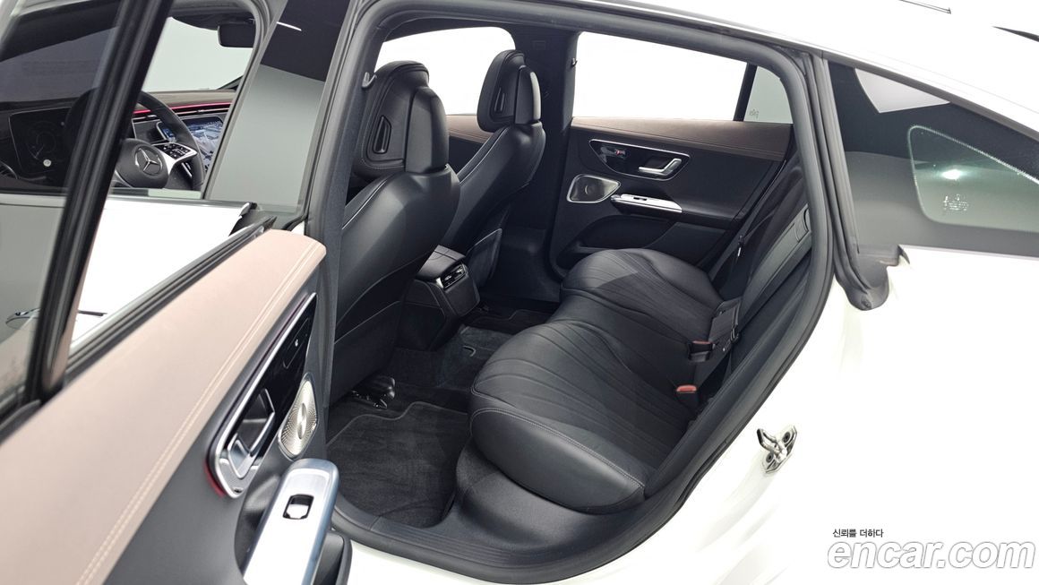 Mercedes-Benz EQE 2023