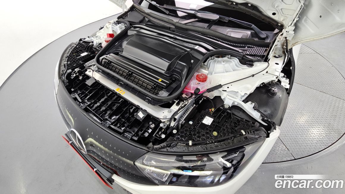 Mercedes-Benz EQE 2023