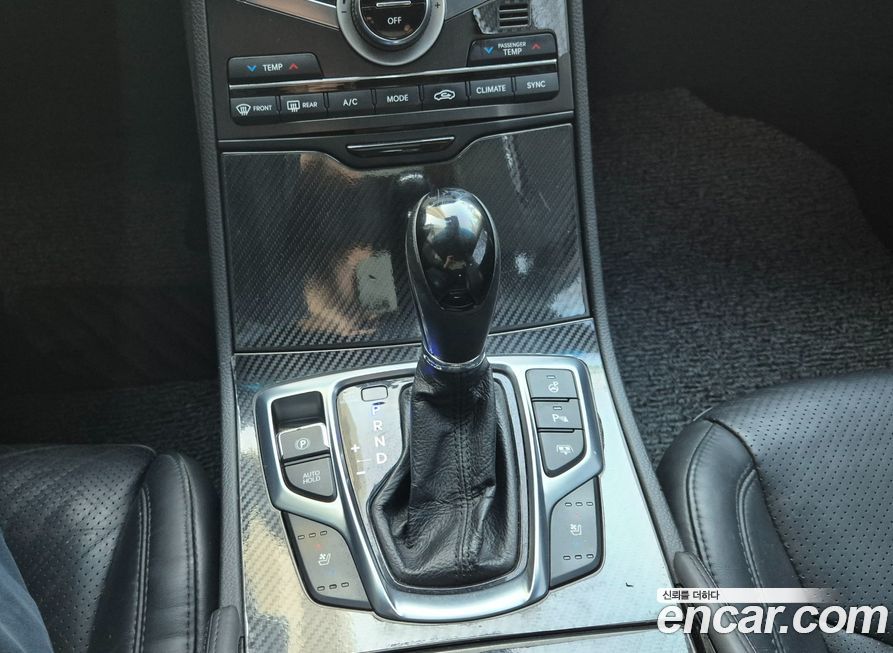 Hyundai Grandeur 2015