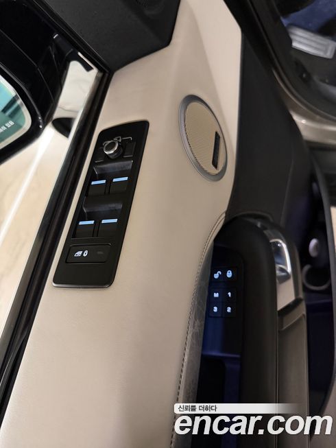 Land Rover Discovery 2017