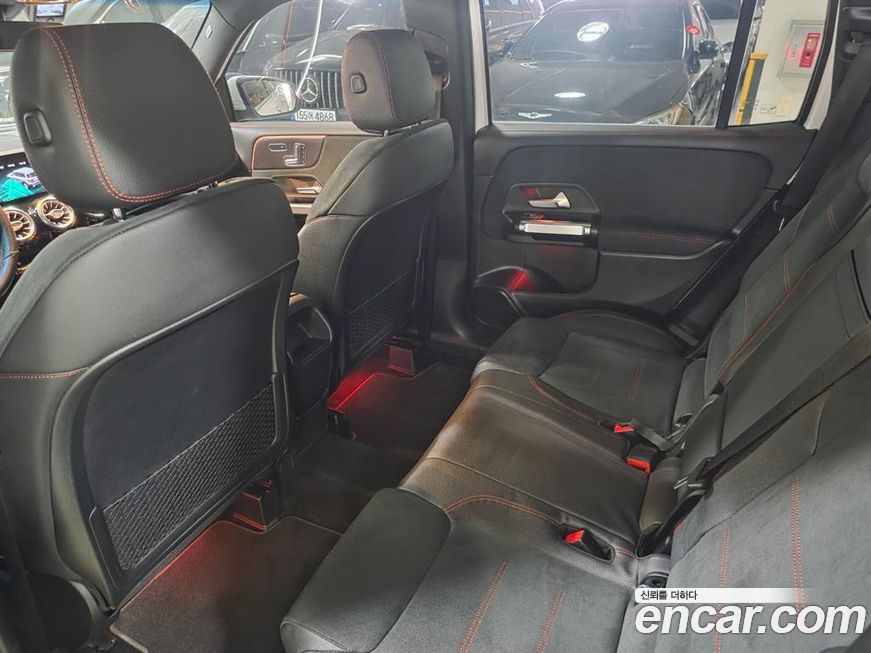 Mercedes-Benz GLB-Class 2020