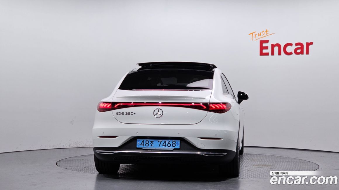 Mercedes-Benz EQE 2023