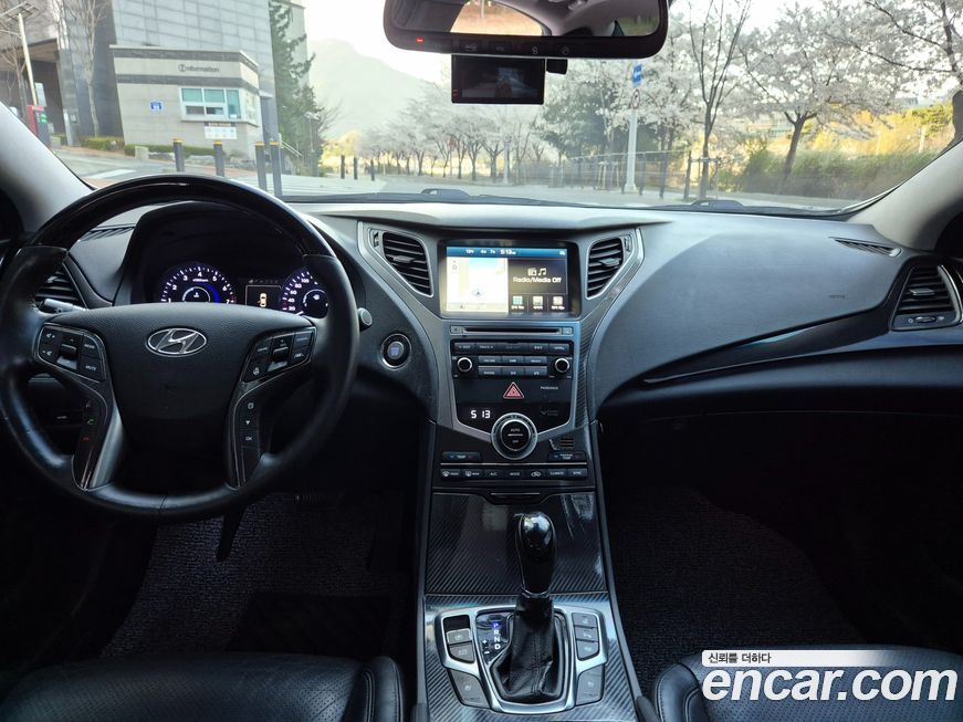 Hyundai Grandeur 2015