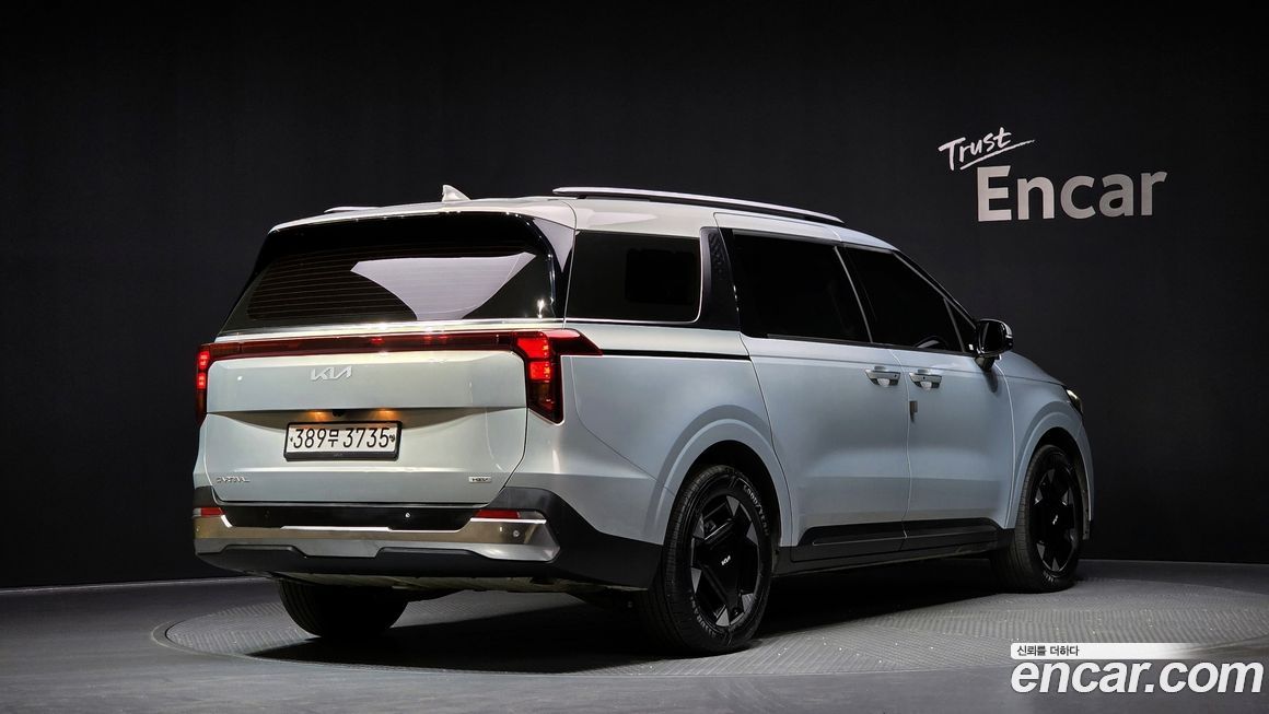 Kia Canival 2024