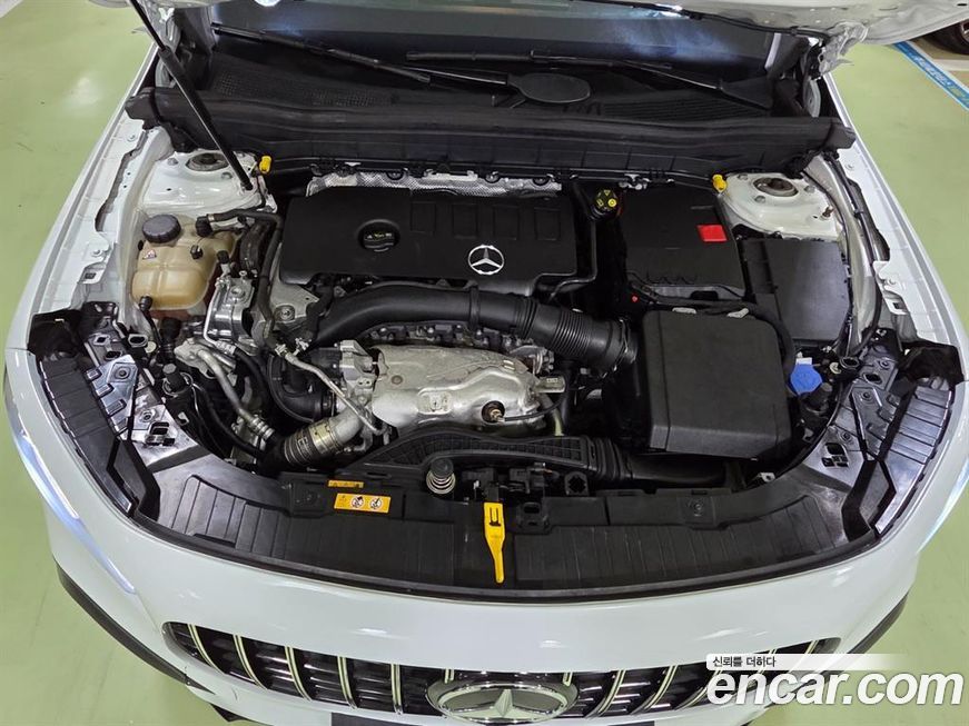 Mercedes-Benz GLB-Class 2020