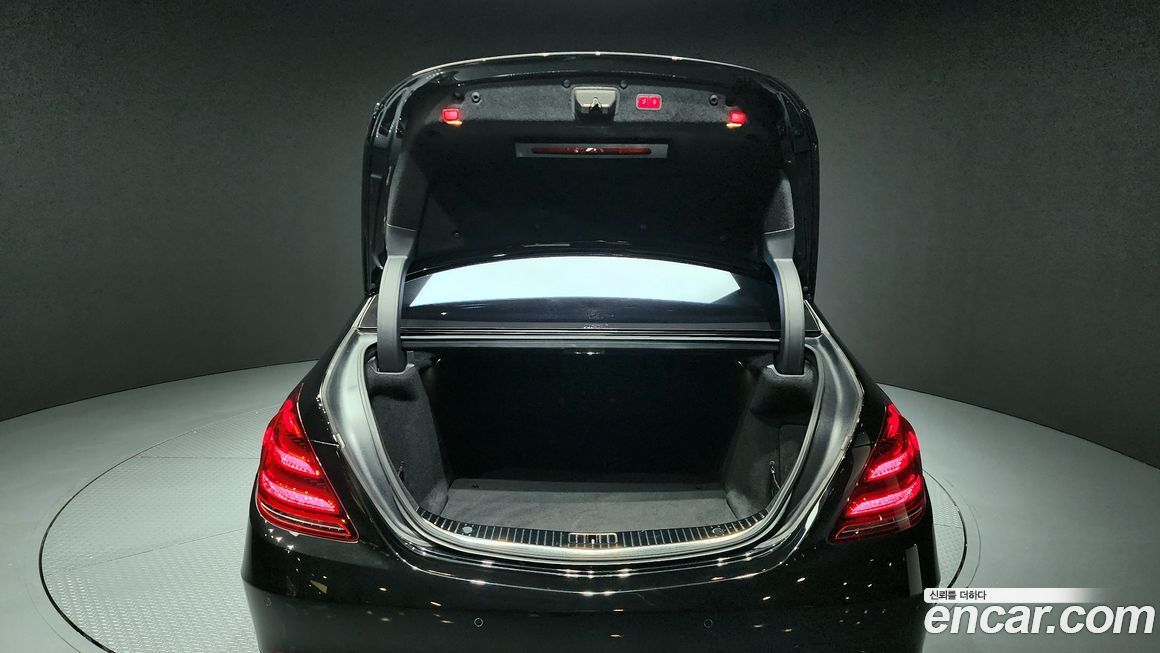 Mercedes-Benz S-Class 2019