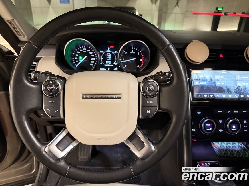 Land Rover Discovery 2017