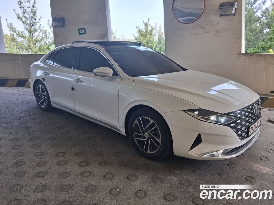 Hyundai Grandeur 2020