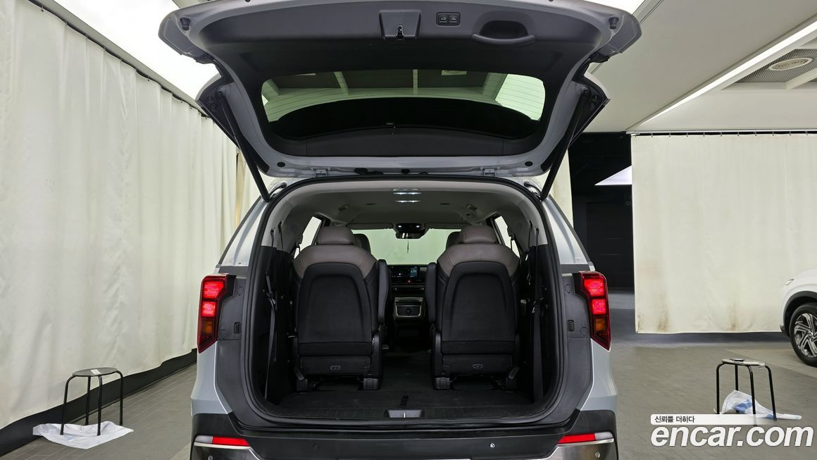 Kia Canival 2024