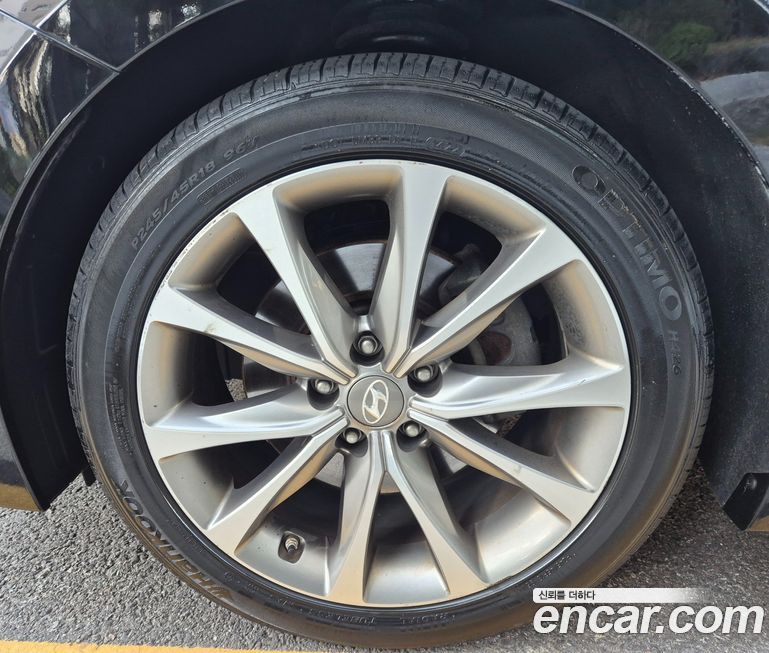 Hyundai Grandeur 2015