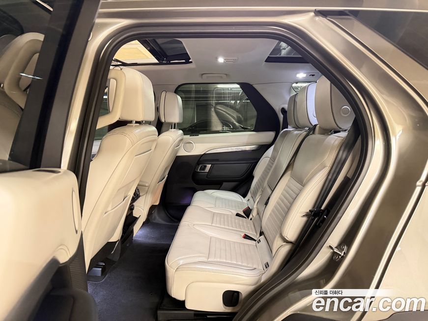 Land Rover Discovery 2017