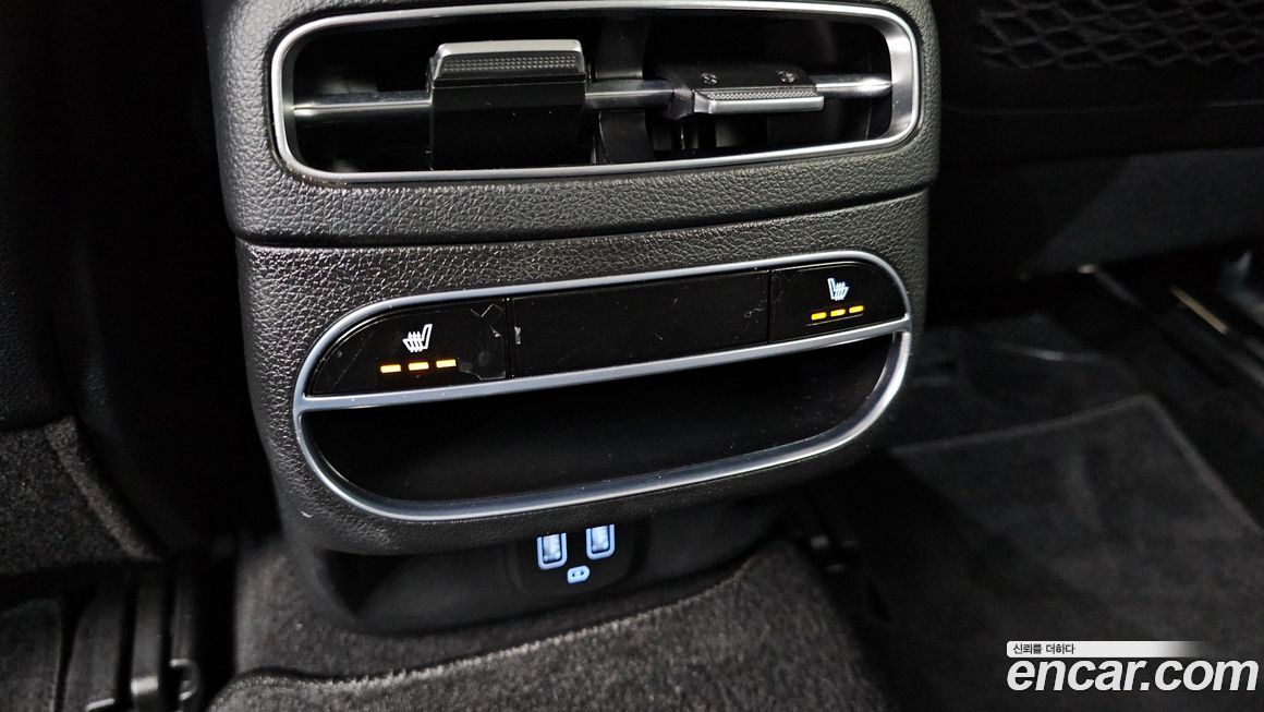 Genesis GV70 2021