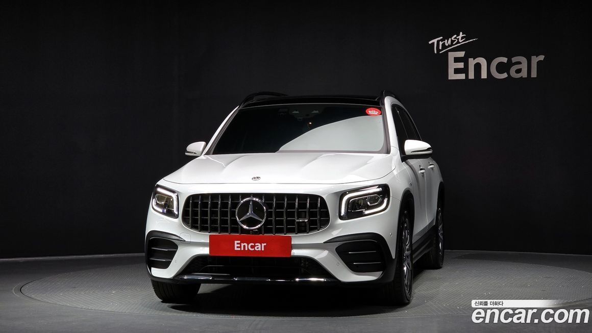 Mercedes-Benz GLB-Class 2021