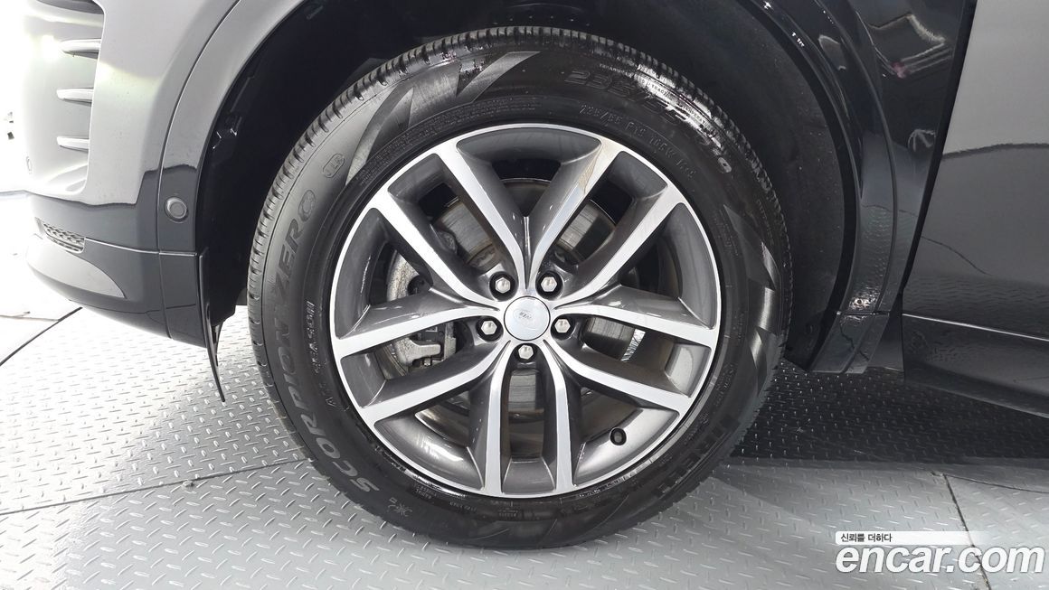 Land Rover Discovery Sport 2025