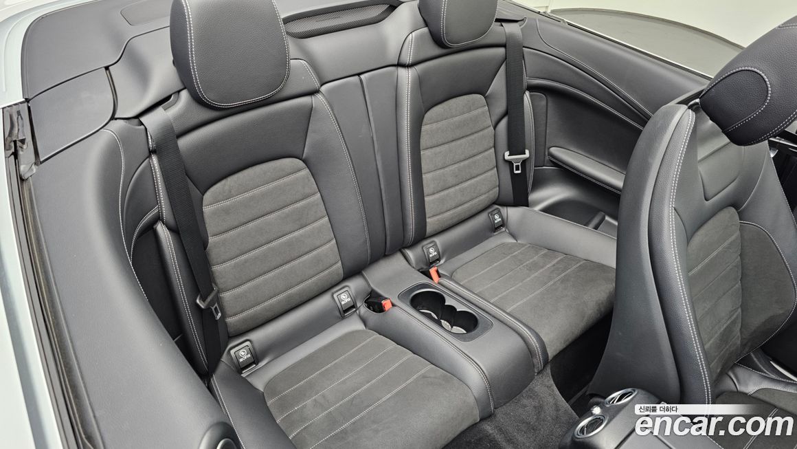 Mercedes-Benz C-Class 2023