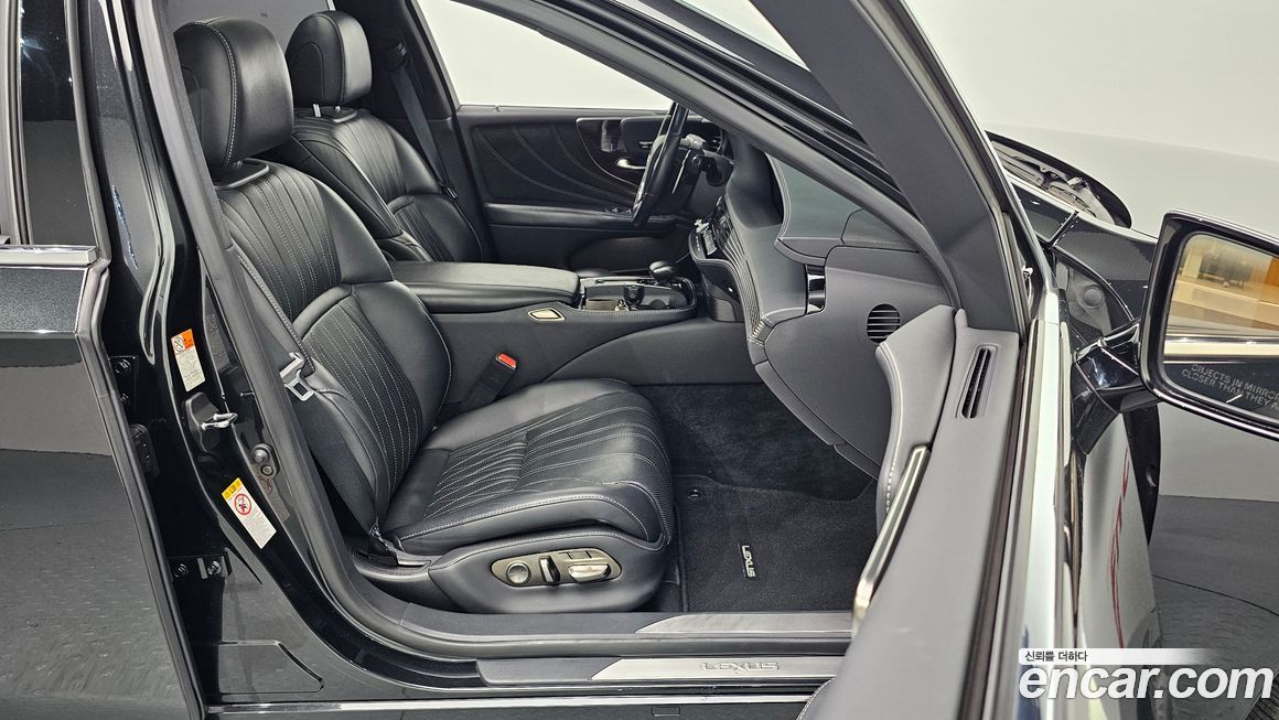 Lexus LS 2018