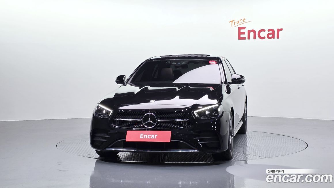 Mercedes-Benz E-Class 2023