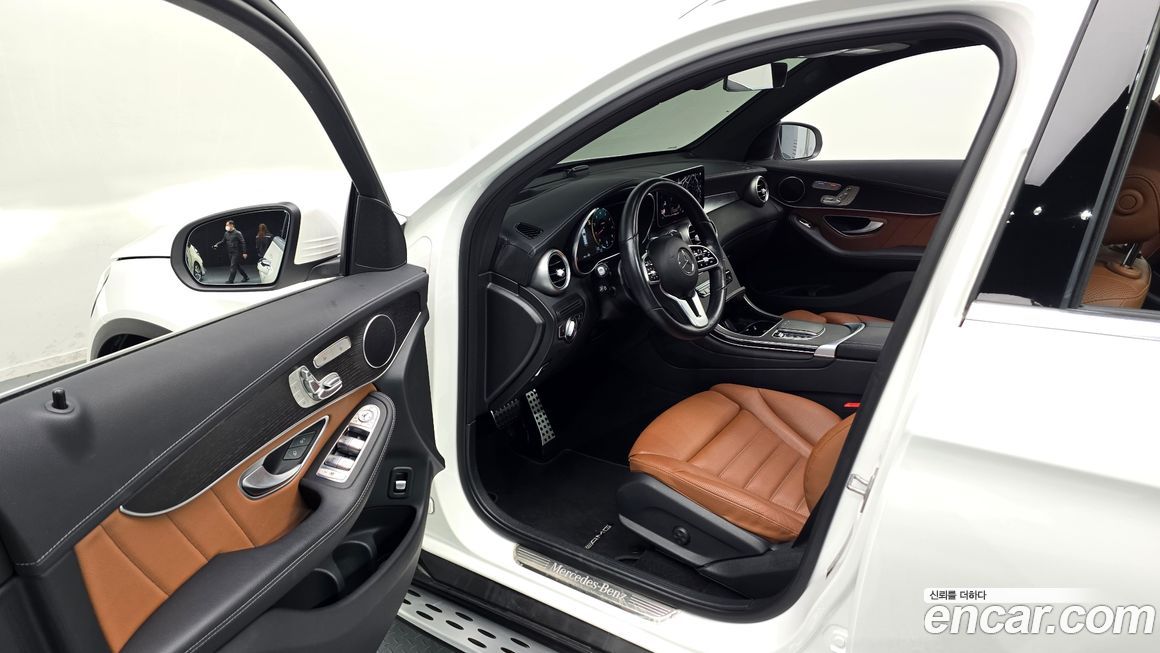 Mercedes-Benz GLC-Class 2022