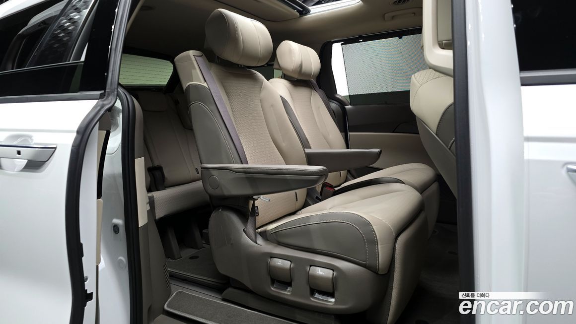 Kia Canival 2024