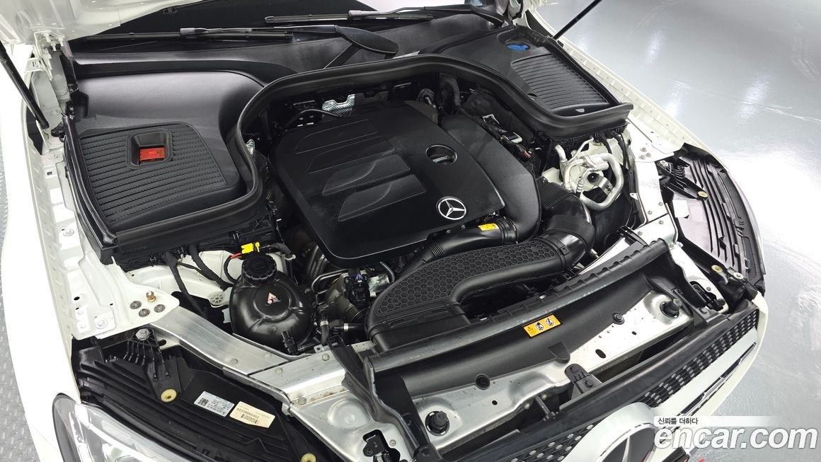 Mercedes-Benz GLC-Class 2022