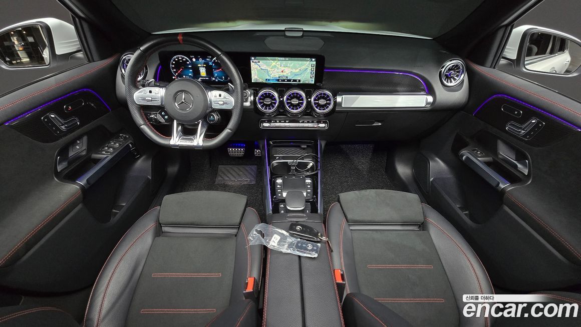 Mercedes-Benz GLB-Class 2023