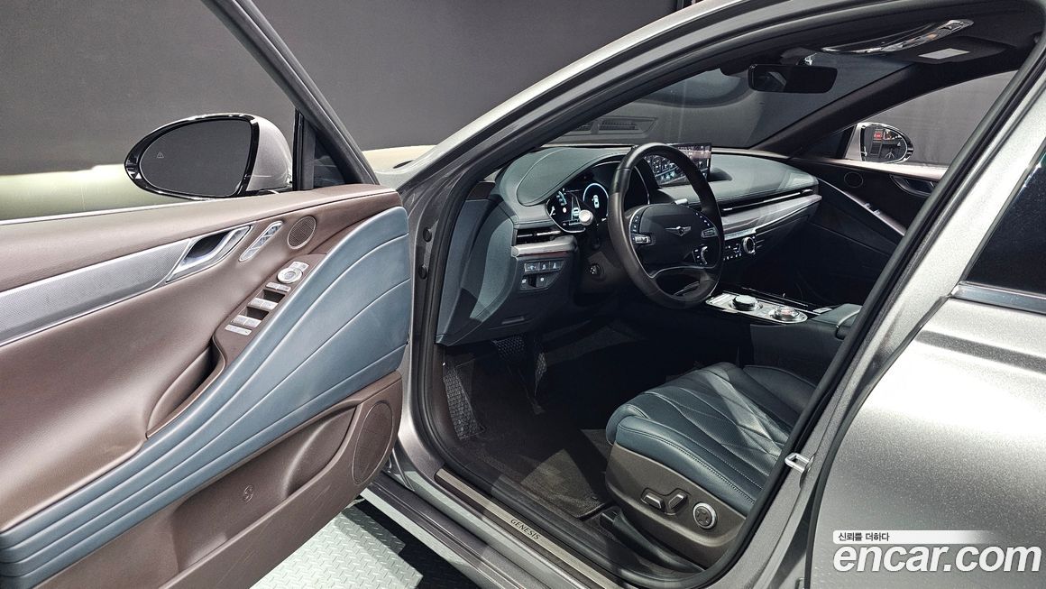 Genesis G80 2023