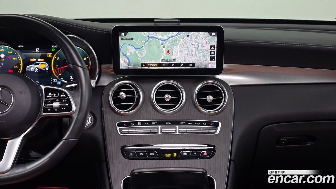 Mercedes-Benz GLC-Class 2022