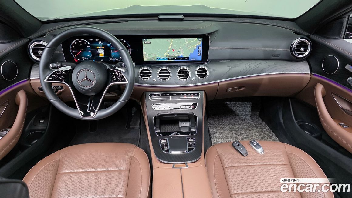 Mercedes-Benz E-Class 2023