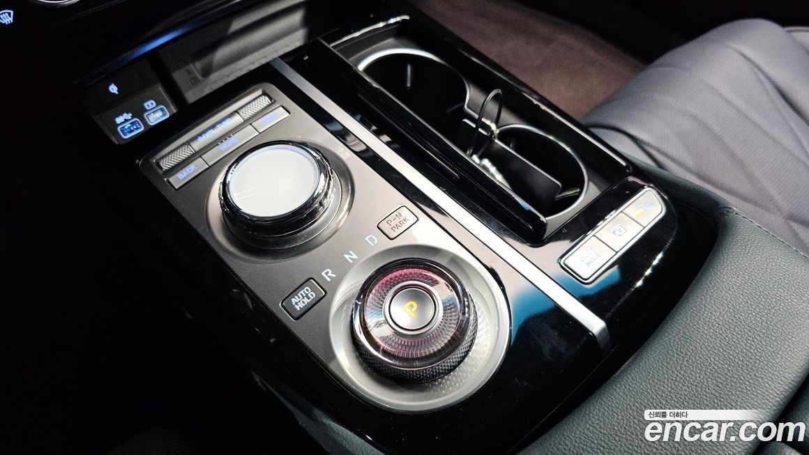Genesis G80 2023