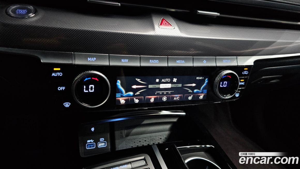 Genesis G80 2023