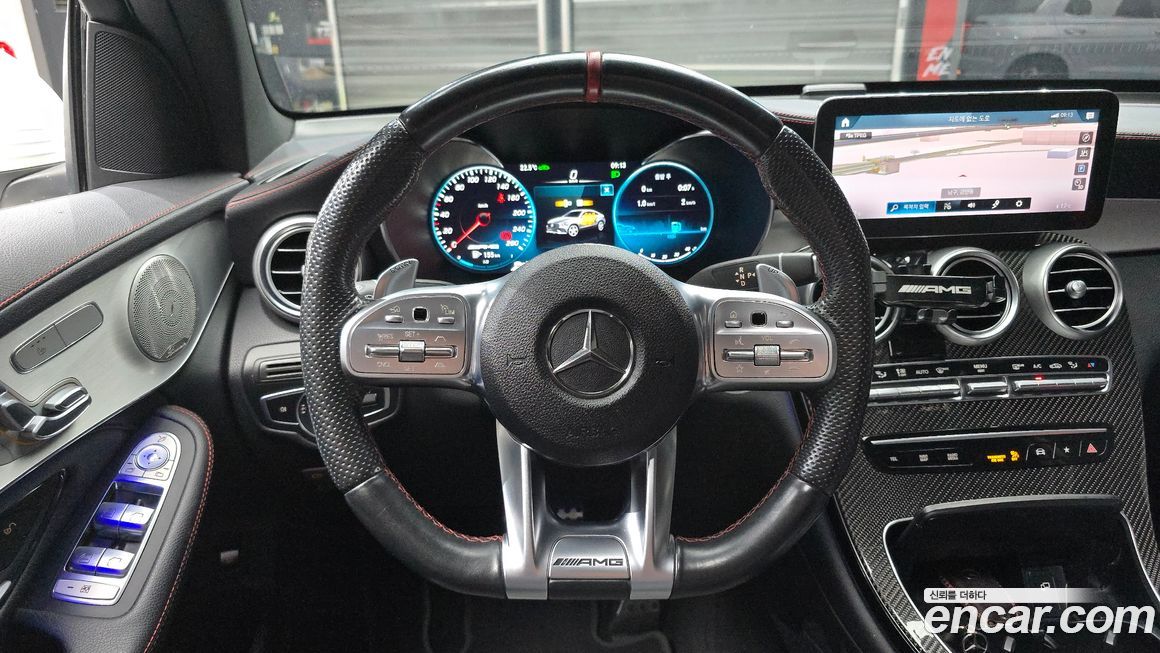 Mercedes-Benz GLC-Class 2021