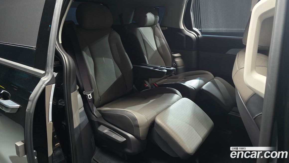 Kia Canival 2025