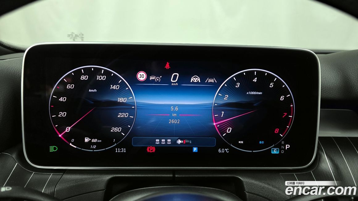 Mercedes-Benz C-Class 2025